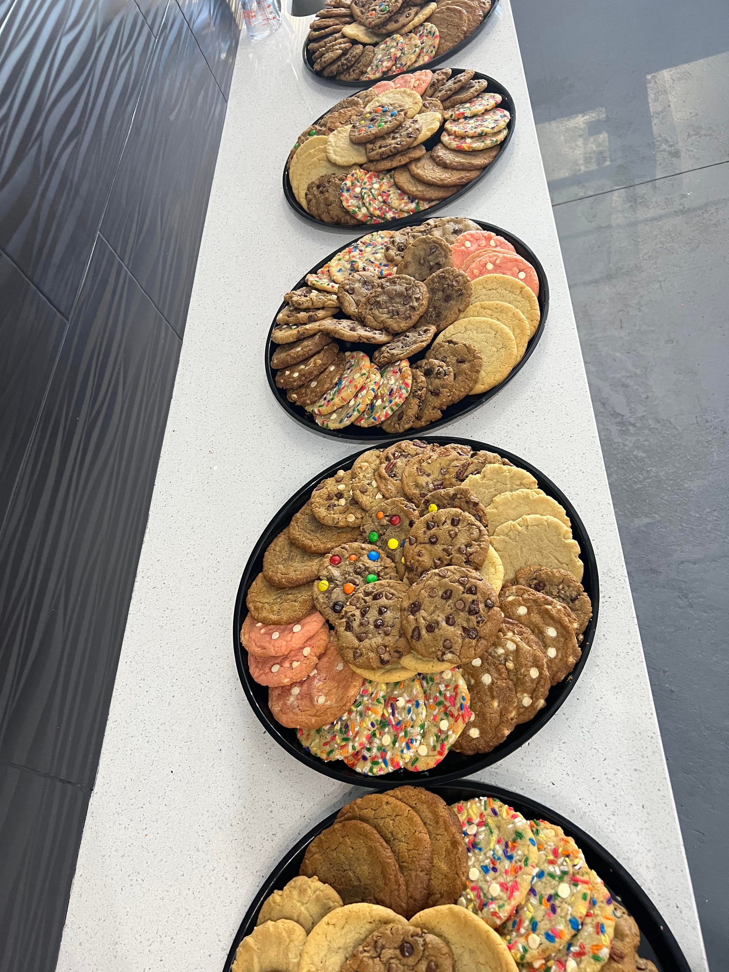 Four Dozen Cookie Platter – The Freaky Cookie